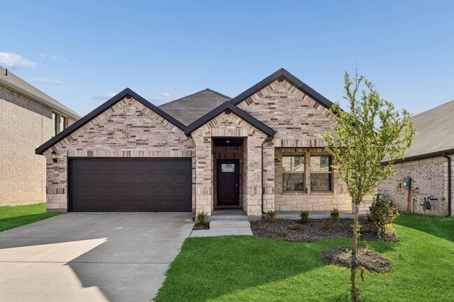 1107 Emberwood Dr