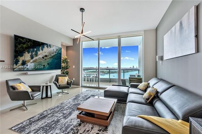 Photo - 900 Biscayne Blvd Unit 900 Biscayne Blvd # 3109