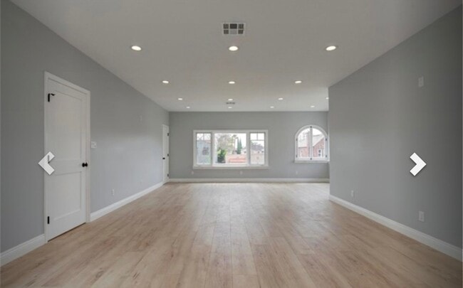 Photo - 1241 Meadowbrook Ave