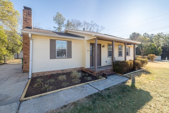 Photo - 125 Magnolia Dr