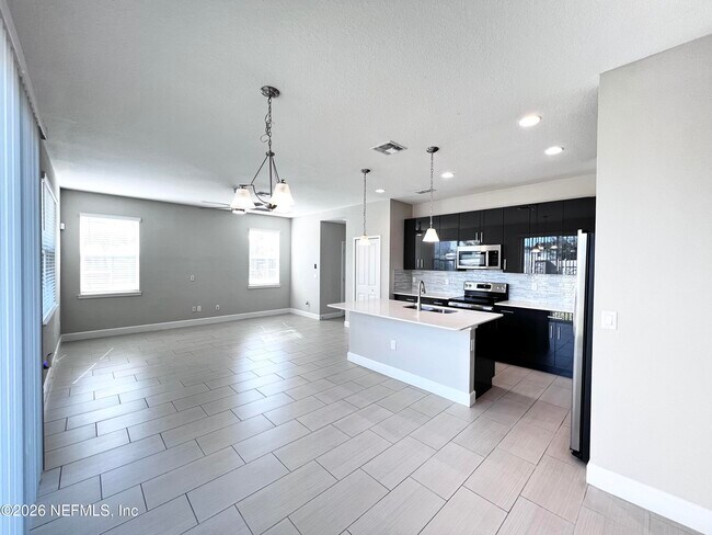 Photo - 1421 Captiva Cv