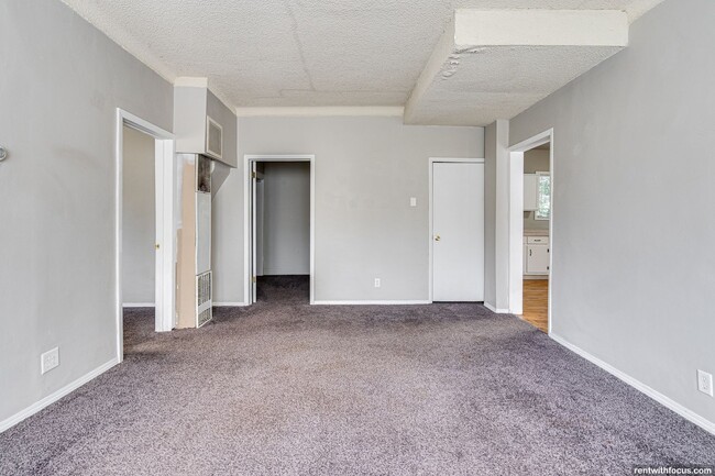 Photo - 127 W 6th St Unit 127 W. 6th St.