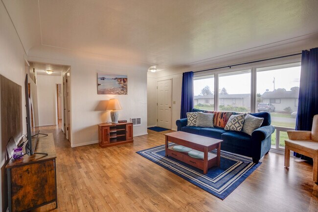 Photo - 1226 Iris St Unit SI ID1605363P