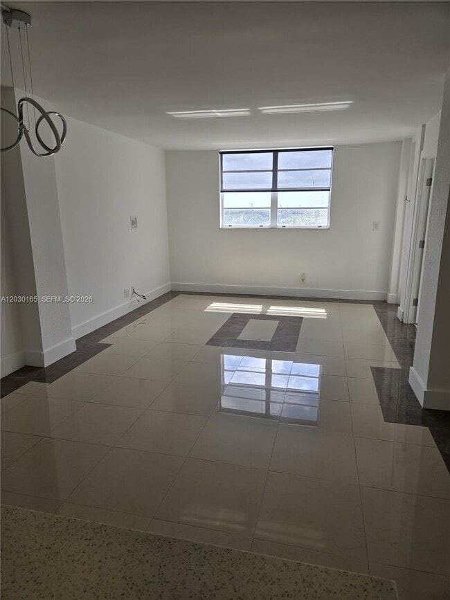 Photo - 2903 N Miami Beach Blvd Unit 804