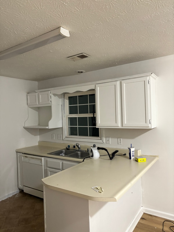 Photo - 304 S Keeneland Dr