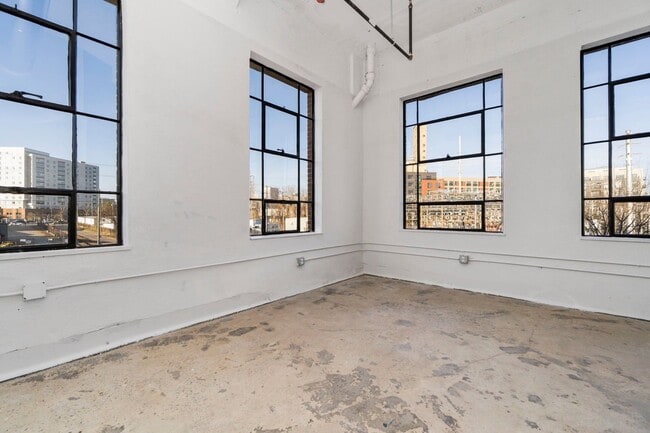 Photo - Railyard Flats