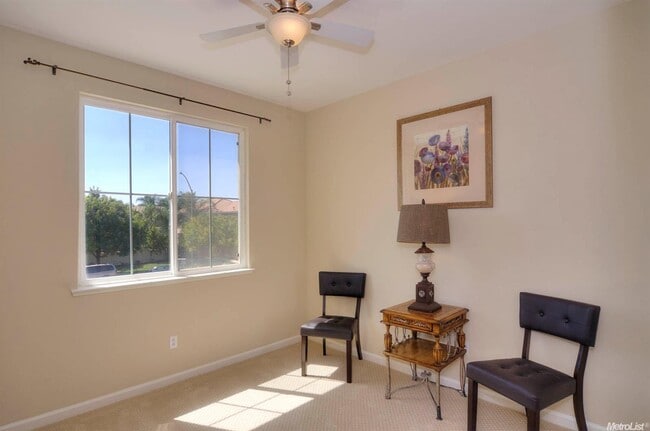 Photo - Wonderful Two Story Single House with Gorg...