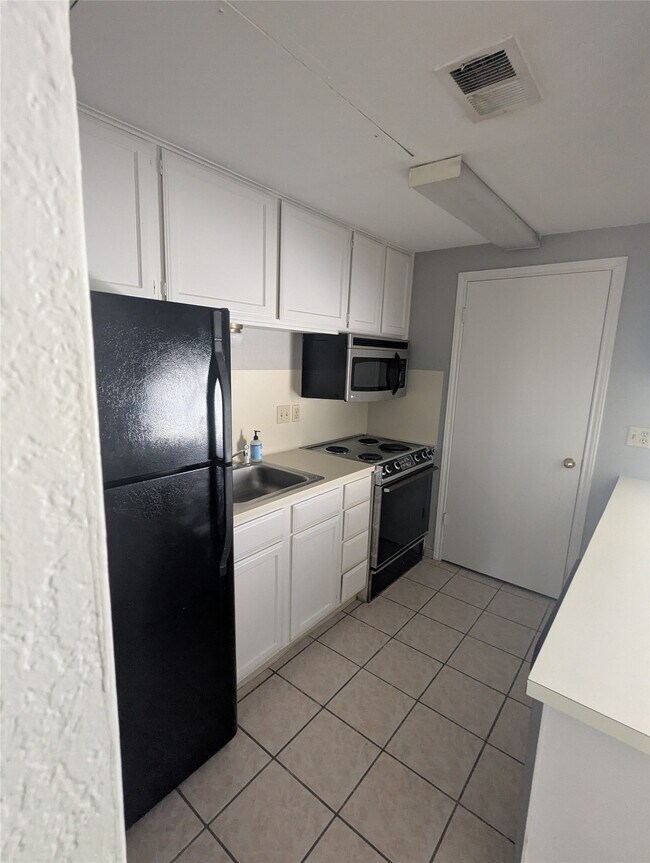 Photo - 601 Nelray Blvd Unit 11
