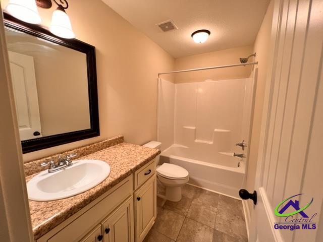 Photo - 307 Grayton Way