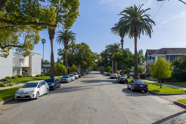 Photo - 123 S Roosevelt Ave Unidad 8