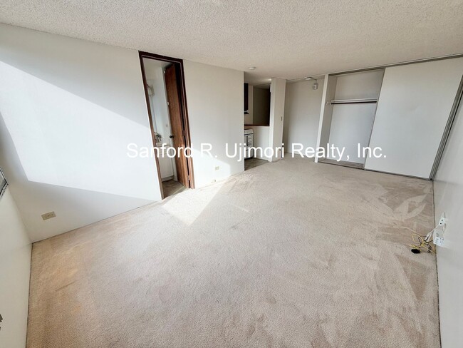 Photo - 98-288 Kaonohi Street #2204 Unit 1