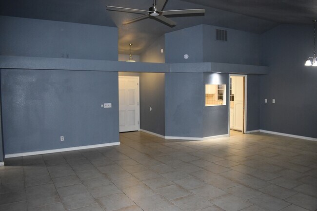 Photo - 872 San Pablo Ave