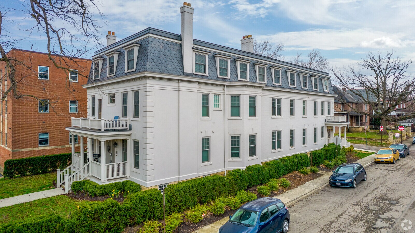 Photo - 738 Bryden Rd Apartments