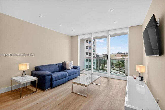 Photo - 3001 S Ocean Dr Unit 639