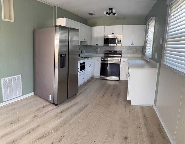 Photo - 7661 18th Way N