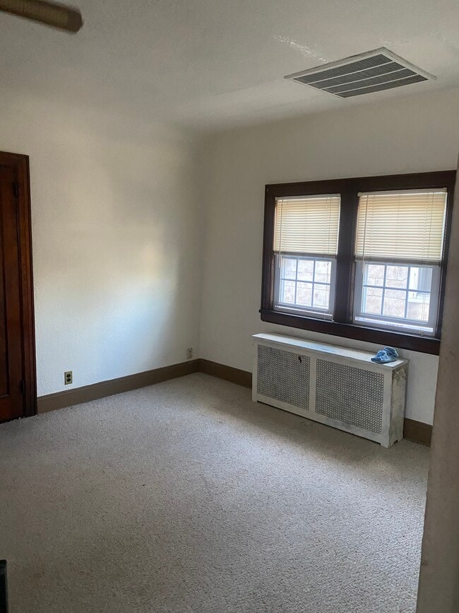 Photo - 13549 121st St Unit 1 Bedroom with Private Entrance