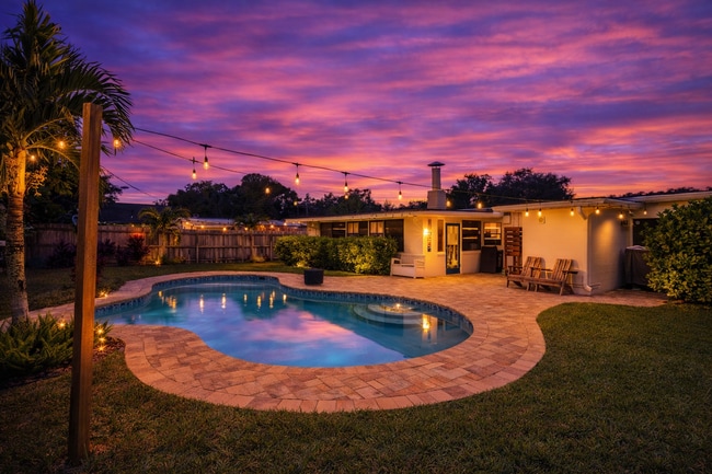 Photo - 3218 Carnine Dr