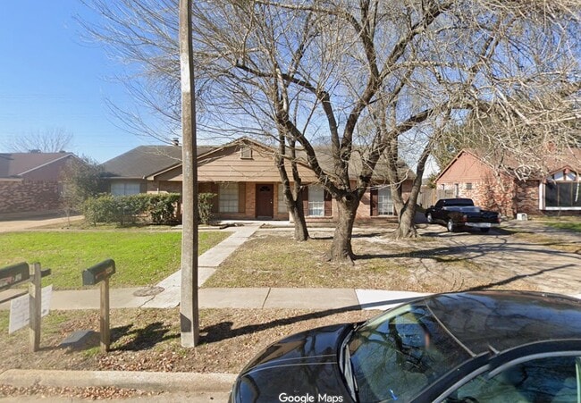 Building Photo - 9226 Benthos Dr