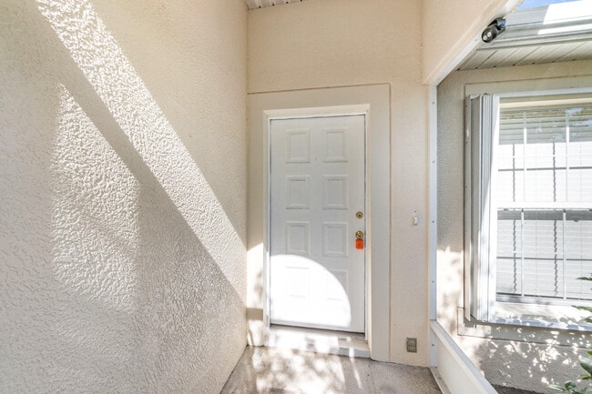 Photo - 1742 Laramie Cir