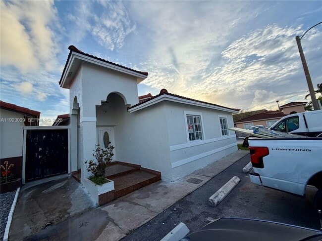 Building Photo - 9378 NW 121st St