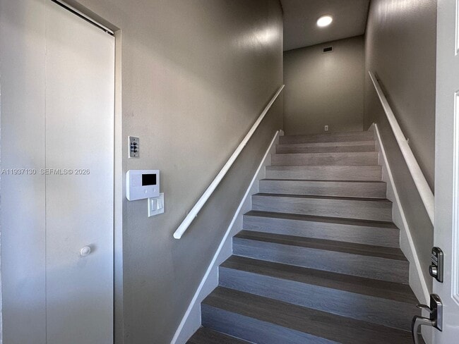 Photo - 2246 SE 27th Dr Unit 204-D