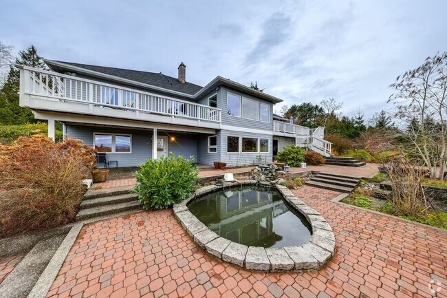 Building Photo - Fully Furnished Daylight Basement 2 Bedroo... Rental