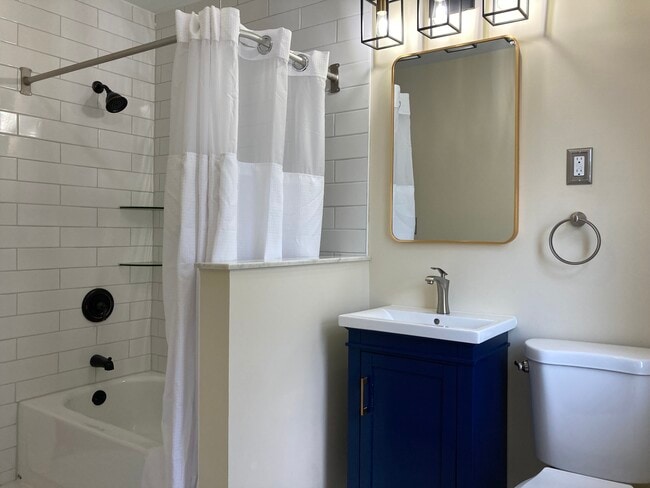 Photo - 218 Evergreen Ave Unit A