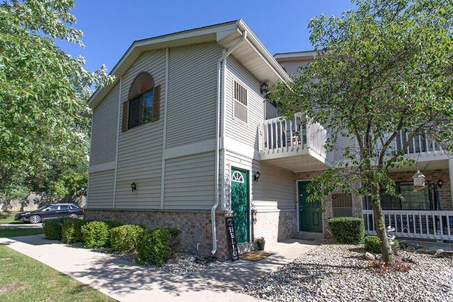 Photo - 7305 98th Ave Townhome