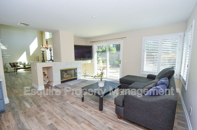 Photo - 7648 Jackson St