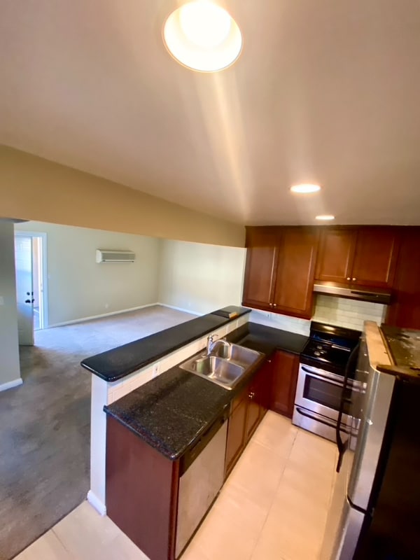 Photo - 11647 Ayres Ave Unidad 11647