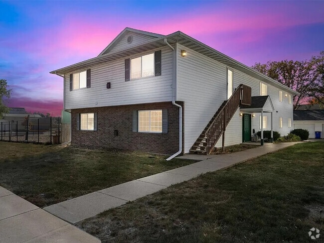 Building Photo - Front St Unit 106 Rental