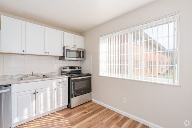 DES ARBOLES | Florissant, MO | Starting at $900 | ForRent.com