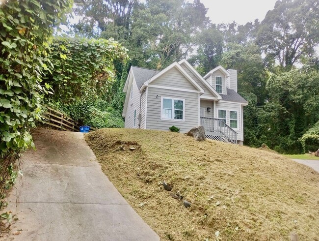 Building Photo - Atlanta Rental