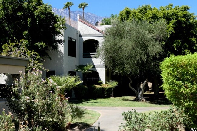 Photo - Riviera Gardens SEASONAL FURNISHED! FANTASTIC! Unit 1212