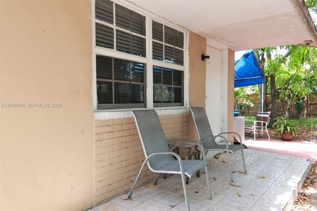Photo - 1321 N 58th Ave Unidad 1321