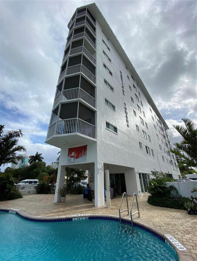 Photo - 720 Bayshore Dr Unit 201