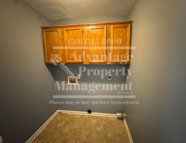 Photo - 2215 Cedar Oaks Dr