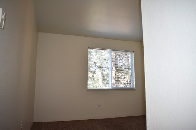 Sandpiper Apts.