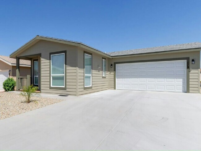 Photo - 3301 S Goldfield Rd