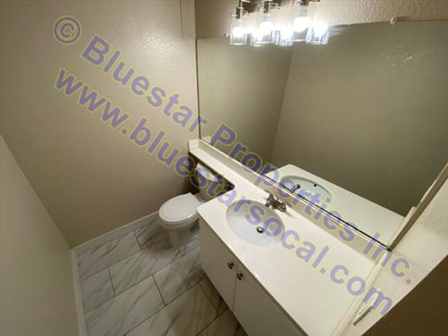 Photo - 10840 Floral St