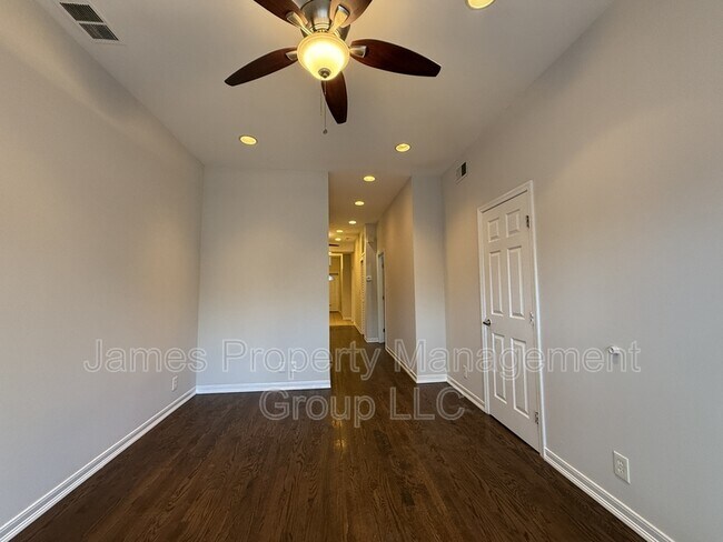 Photo - 3036 S Union Ave