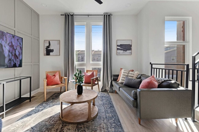 Photo - 919 Ramsey St Unit ID1045338P