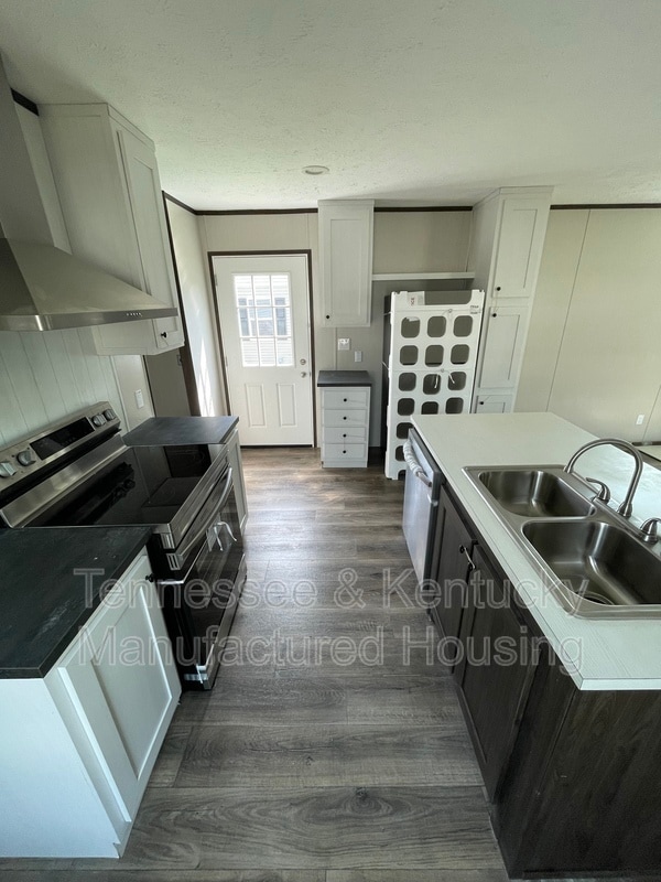 Photo - 106 Cumberland Ln