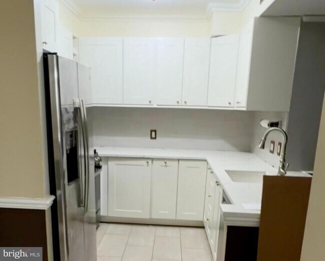 Photo - 555 Massachusetts Ave NW Unidad 815