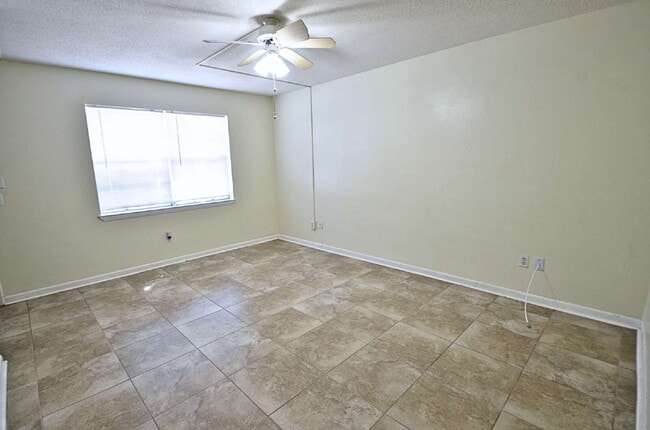 Photo - MOVE-IN SPECIAL: $500 OFF FIRST MONTH'S RE...