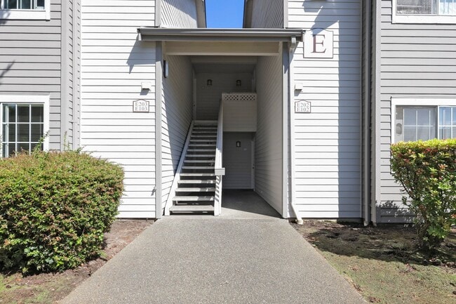 River Glen Apartments
