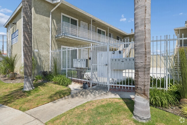 Photo - 2931 W. 141st Place