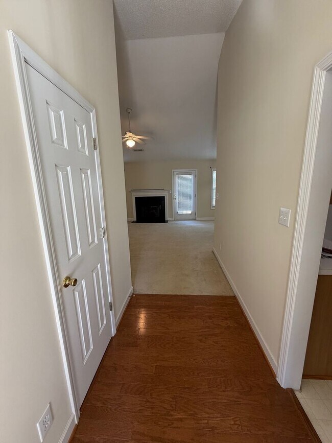 Photo - Elon / Townhome