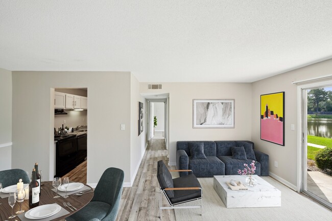 Sala de estar y comedor - Lakeside Lakeview Apartamentos