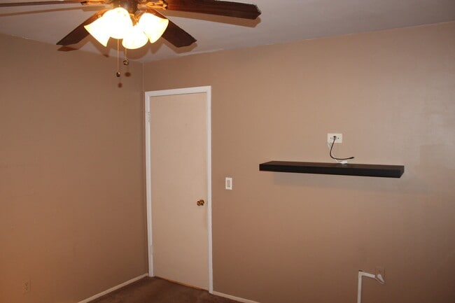 Photo - 26309 W 7 Mile Rd Unit 224